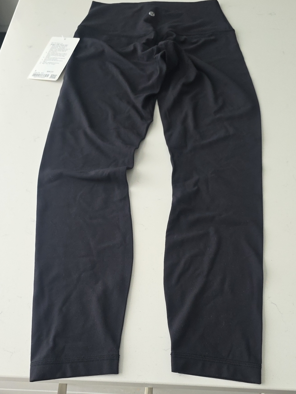 Lululemon athletica Black Women's Align High Rise Pant 25" Size 6